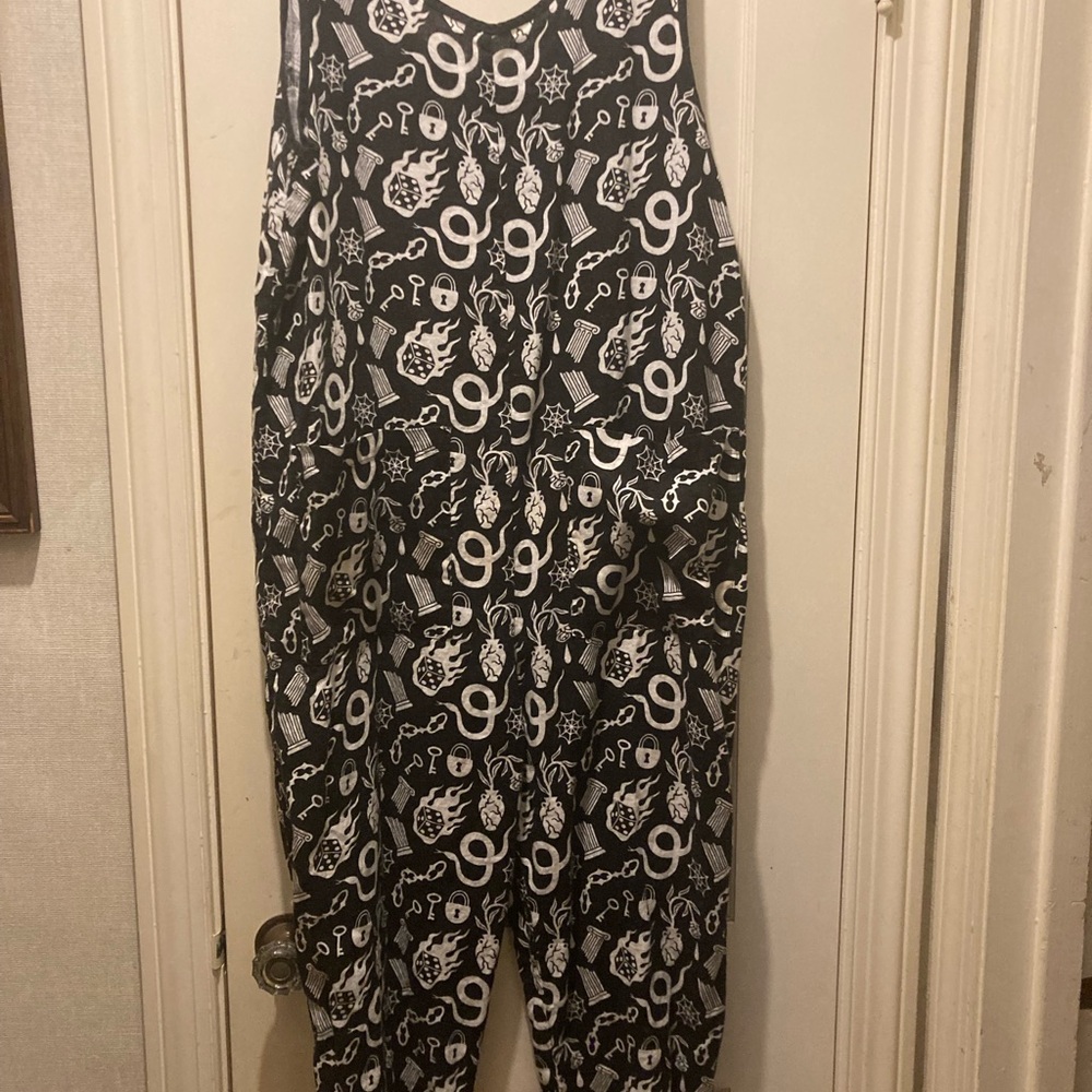 Nooworks While Odin Sleeps Garden suit